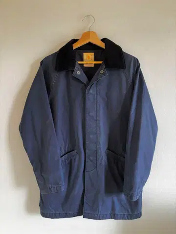 스탠다드 캘리포니아 코트