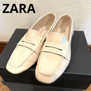 ZARA 페이턴트 피니시 로퍼 38 [새상품급] 베이지