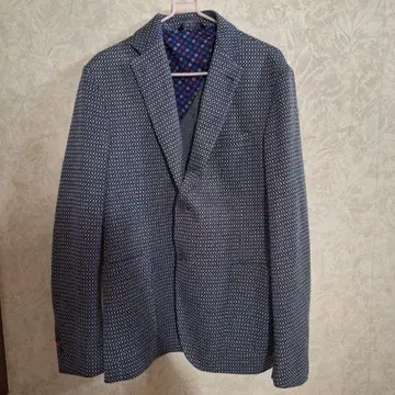 알레산드로 지레 ALESSANDRO 자켓 4B 이탈리아제 백 오픈