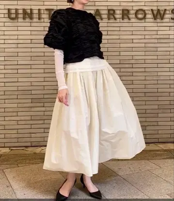 [ 즉시 완판 아이템 ] 유나이티드 애로우즈 볼륨 개더 스커트