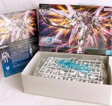 마이티 스트라이크 프리덤 건담 건담 프라모델 반다이