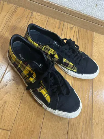 CONVERSE 체크 무늬 스니커즈