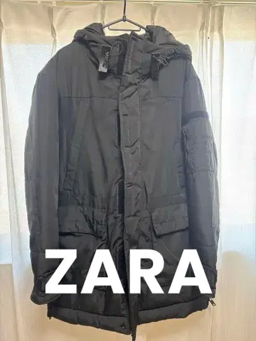 ZARA 블랙 후드 부착 다운 자켓