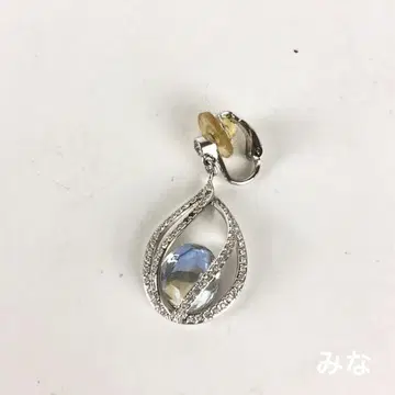 SWAROVSKI 스와로브스키 큐빅 귀찌 잡화 여성용