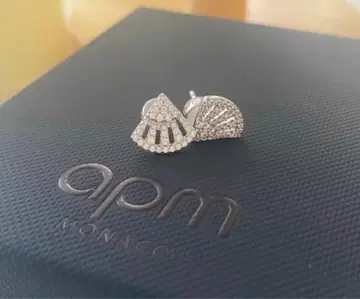 apm 모나코 팬 쉐이프 귀걸이