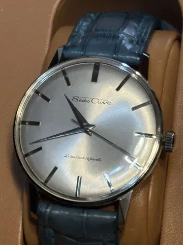 Seiko Crown 수동 와인딩 시계 실버 다이얼