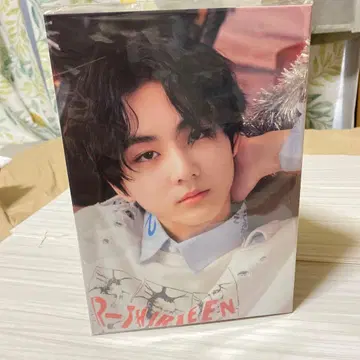 ENHYPEN JUNGWON holiday collection2021