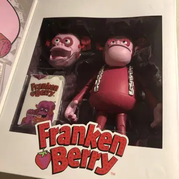 프랑켄 베리 피규어