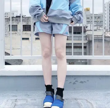 maonosuke 스카이블루 x 그레이 숏팬츠