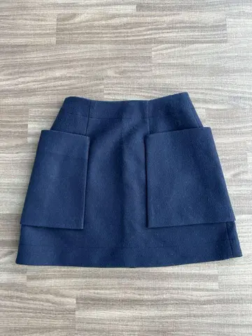 사다리꼴 미니 스커트 새상품급