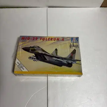 이탈레리 MiG-29 Fulcrum-A 1/72 No. 184