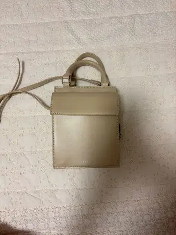 베이지 미니 숄더백