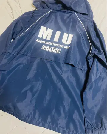 MIU404 2020년 점퍼 M 사이즈