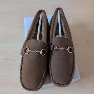 브라운 스웨이드 모카신