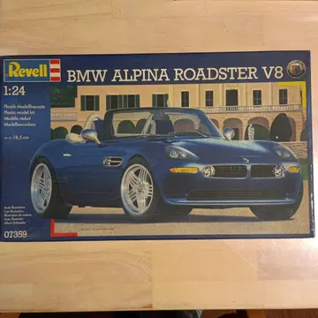 Revell BMW ALPINA ROADSTER V8 1:24