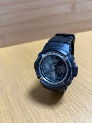 CASIO G-SHOCK 블랙 손목시계 AW-590