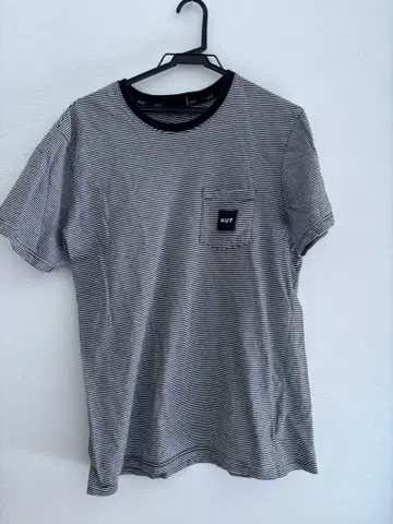 HUF 스트라이프 티셔츠 M