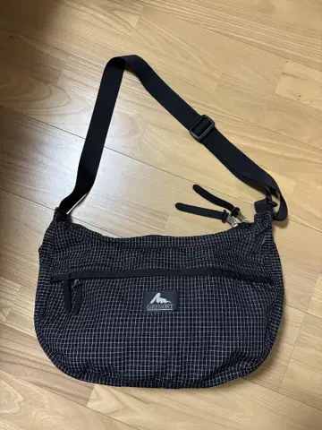 그레고리 새첼 M