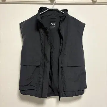 [ ZARA ] 나일론 베스트 - Dark Gray