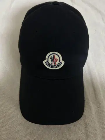 MONCLER 블랙 야구 모자