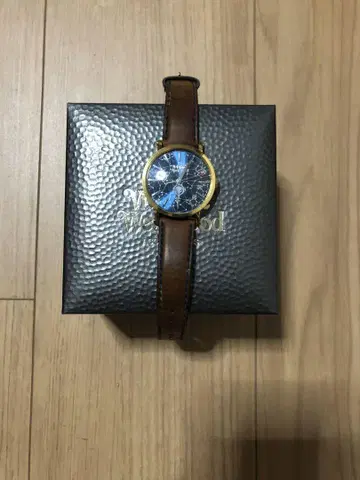 비비안 시계 vw-28D9 28d9 ORB 패턴