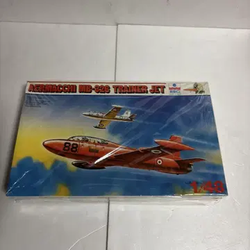 ESCI Aermacchi MB-326 Trainer Jet 1/48