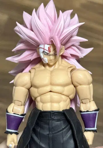 s.h.figuarts 드래곤볼 붉은 가면의 초사이어인 로제 풀파워