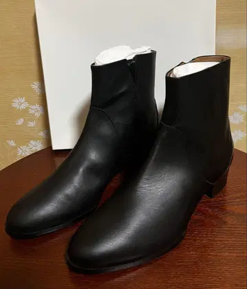 휴먼 우먼 숏부츠