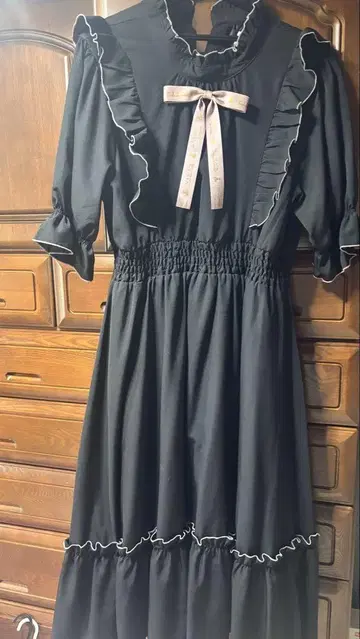 아오키 미사코 시마무라, 니나스 콜라보 원피스