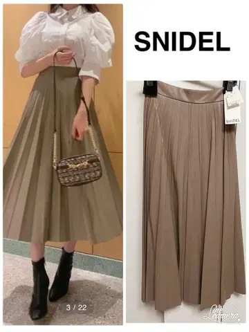 SNIDEL 스나이델 레더라이크 플리츠 스커트