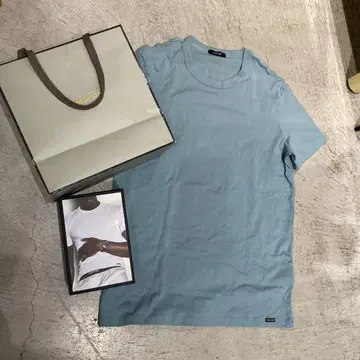 톰 포드 스카이블루 반팔 셔츠 박스+쇼핑백 포함