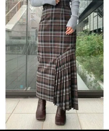 스나이델 스위칭 체크 스커트 하이웨스트 타이트