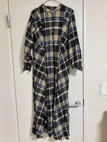 어반 리서치 멀티 체크 원피스