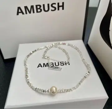 AMBUSH 실버 비즈 목걸이 펄 장식