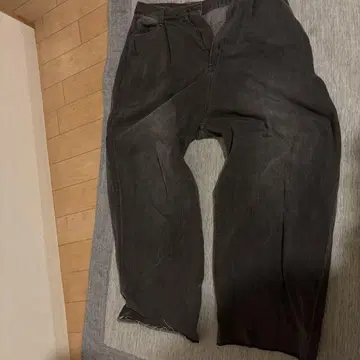 다크 그레이 와이드 레그 데님 팬츠