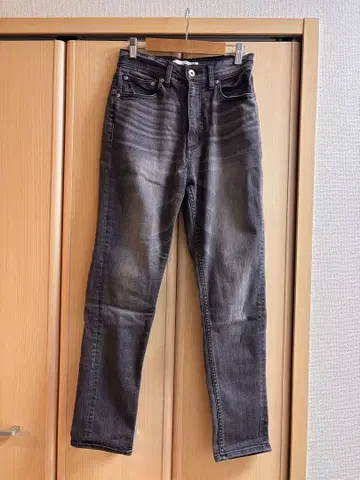 그램 블루 다크 그레이 슬림핏 데님