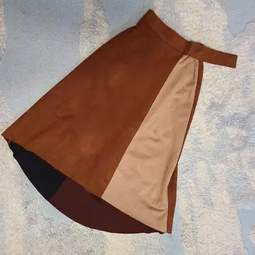 야마다야 라디에이트 멀티 컬러 스웨이드풍 롱 스커트