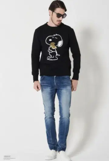 1PIU1UGUALE3 PEANUTS 맨투맨 블랙
