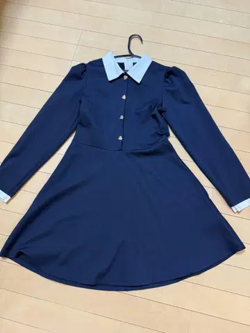 ZARA 바이컬러 하트 버튼 원피스