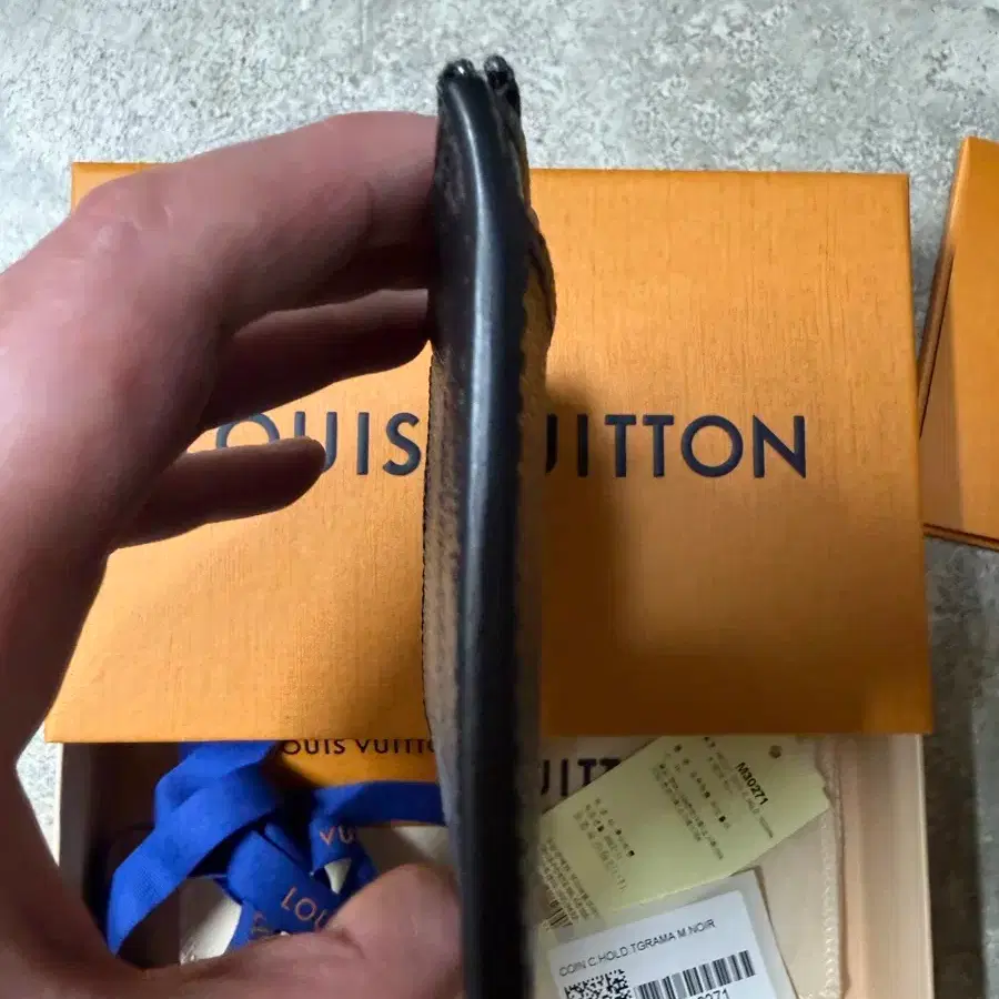 정품 루이비통 코인카드홀더 이클립스 M30271 판매합니다