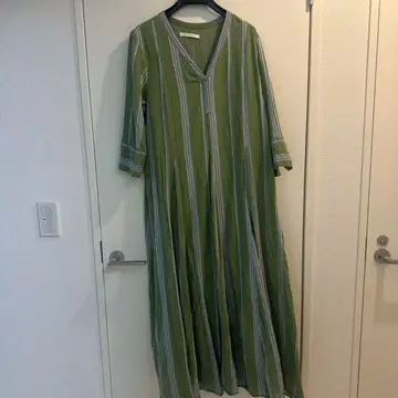 네 킷테 파 스트라이프 롱 원피스