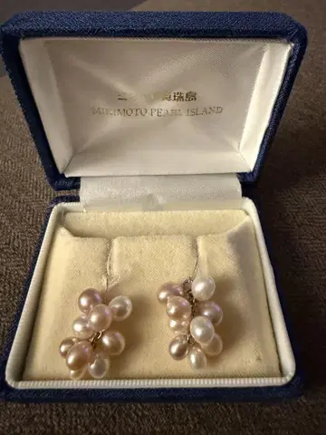 Mikimoto Pearl Island 플라워 귀걸이