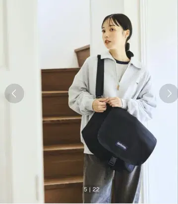 OUTDOOR PRODUCTS x FREAK'S STORE 메신저 백