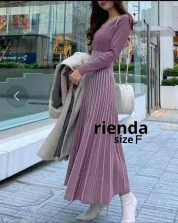 새상품급 rienda 랜덤 라인 플레어 KnitOP 니트 원피스 핑크