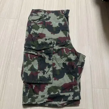 G-STAR RAW 카모플라쥬 숏팬츠