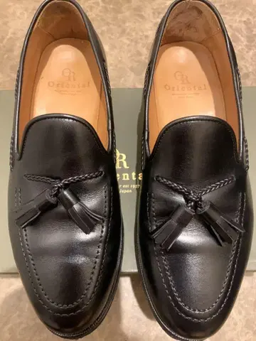 오리엔탈 태슬 로퍼 블랙웰 2 24cm