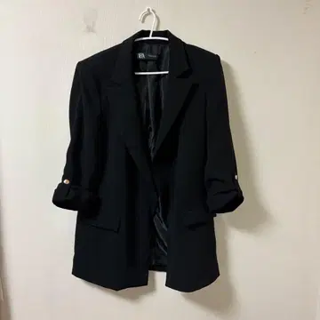 ZARA 블랙 테일러드 자켓