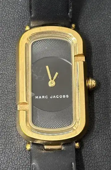 MARC JACOBS 마크제이콥스 BAKER MJ154 손목시계