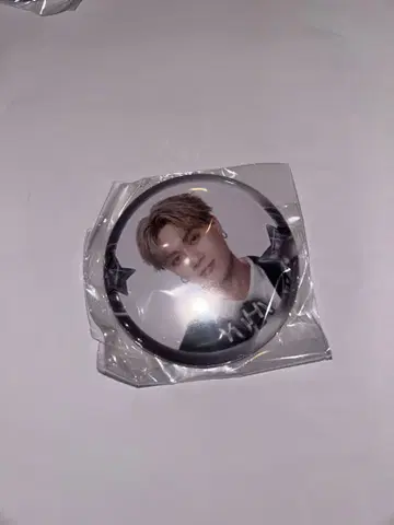 우하라 유히 배지
