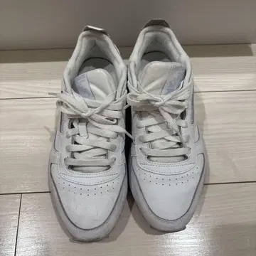 Reebok 스니커즈 25cm